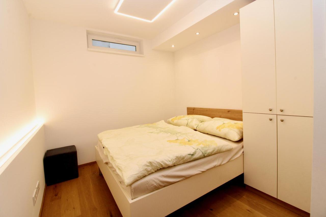 Central Studio Work And Travel Wenen Buitenkant foto